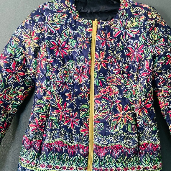 Lilly Pulitzer reversable Puffer style jacket size XS - Picture 2 of 7